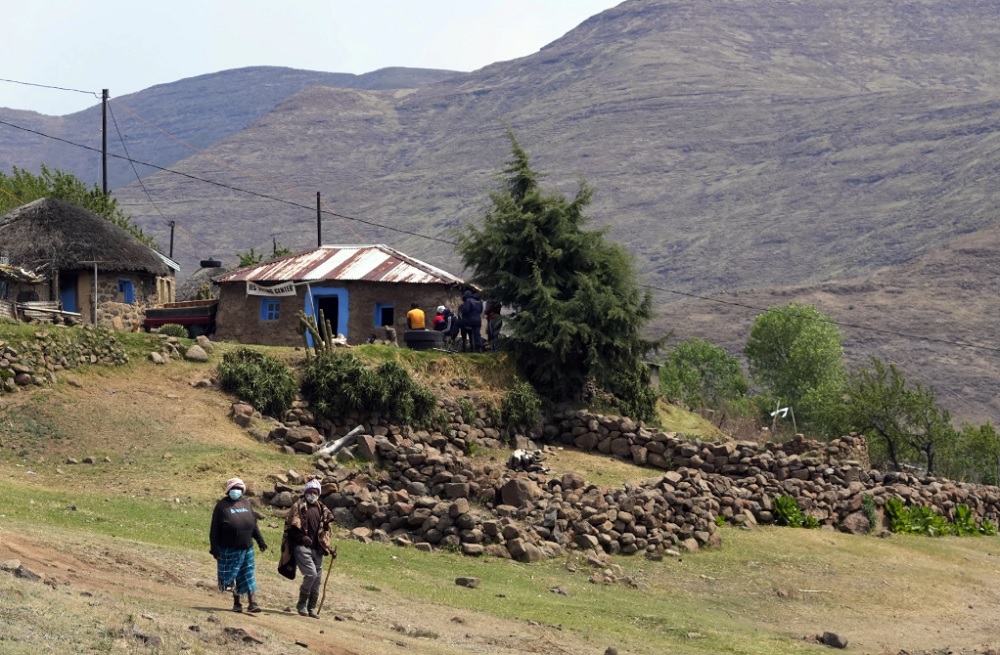 Lingkungan, Sumber Daya Alam, dan Penduduk Negara Lesotho