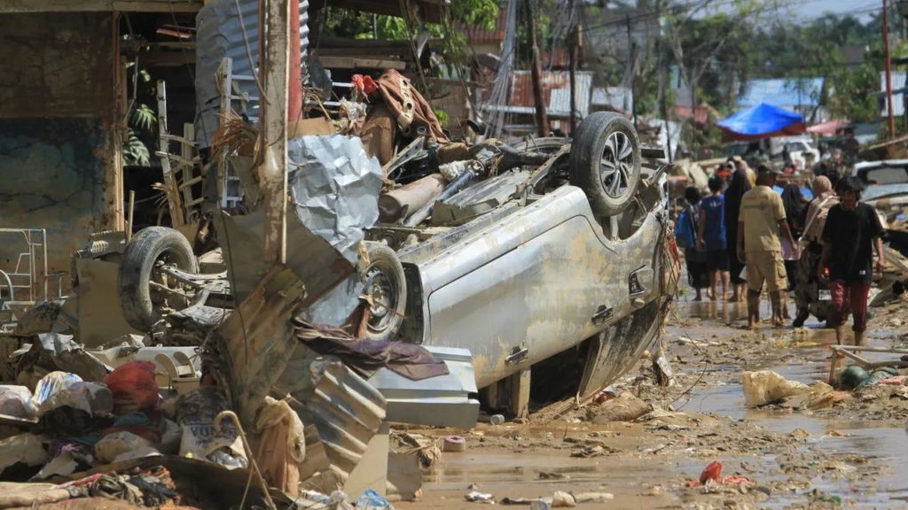 Banjir Longsor Sumatra 836 Tewas: Tragedi Ekologis & Harapan Pemulihan Hutan Indonesia"
